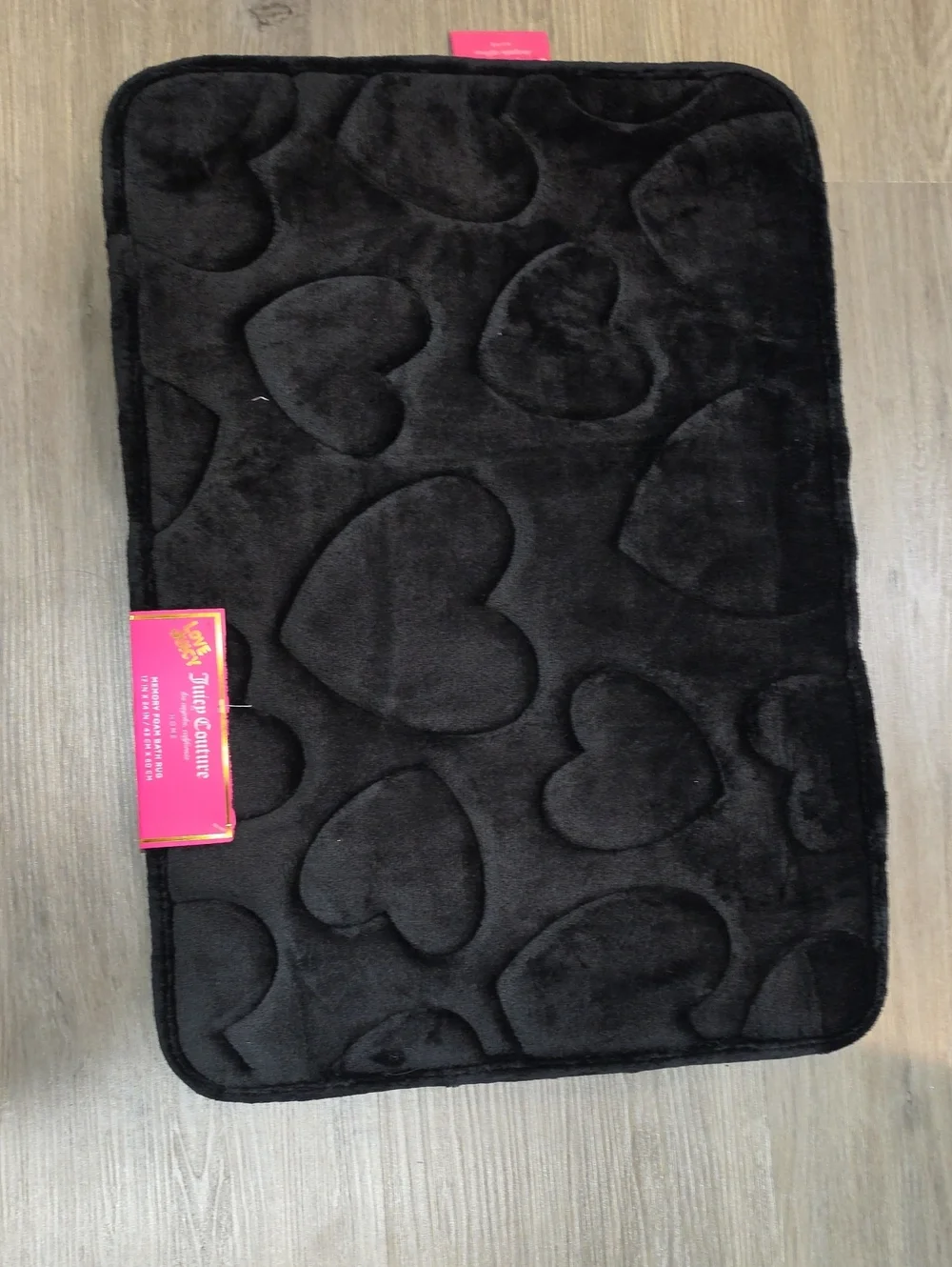 Juicy Couture Home Scattered Hearts Quilted Memory Foam Bath Rug- Black